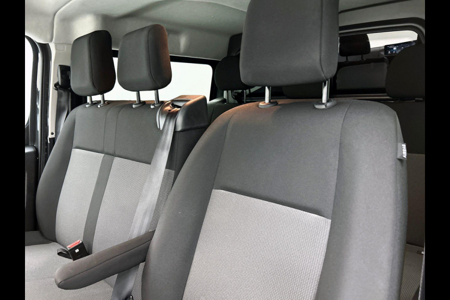 Opel Vivaro 2.0 180PK L3 Automaat Dubbele Cabine 2 schuifdeuren Android Auto/Apple CarPlay Navigatie Keyless Entry&Start Climate Control Camera Cruise Control Houten afwerking laadruimte Trekhaak lichtmetalen velgen