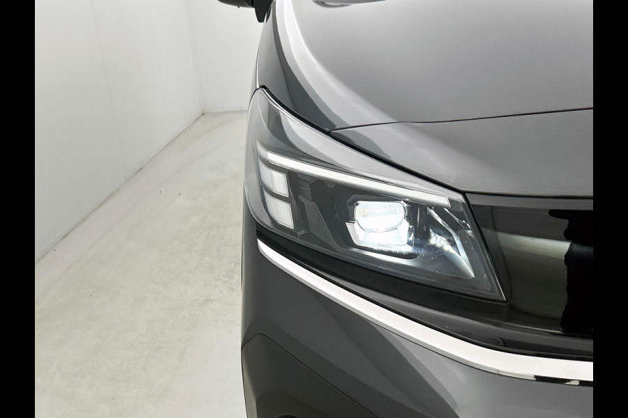 Opel Vivaro 2.0 180PK L3 Automaat Dubbele Cabine 2 schuifdeuren Android Auto/Apple CarPlay Navigatie Keyless Entry&Start Climate Control Camera Cruise Control Houten afwerking laadruimte Trekhaak lichtmetalen velgen