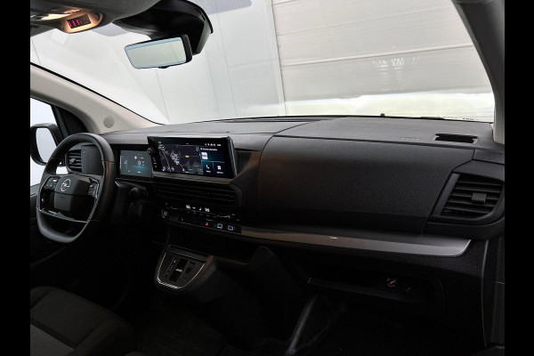 Opel Vivaro 2.0 180PK L3 Automaat Dubbele Cabine 2 schuifdeuren Android Auto/Apple CarPlay Navigatie Keyless Entry&Start Climate Control Camera Cruise Control Houten afwerking laadruimte Trekhaak lichtmetalen velgen