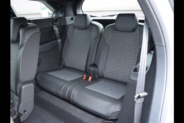 Peugeot 5008 1.2 Hybrid 145 Allure 7p UIT VOORRAAD LEVERBAAR