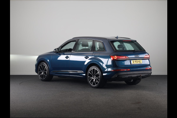 Audi Q7 55 TFSI e quattro Pro Line 367pk | Trekhaak | Parkeerkcamera | Elektrisch verstelbare voorstoelen | 21 inch Lichtmetalen velgen