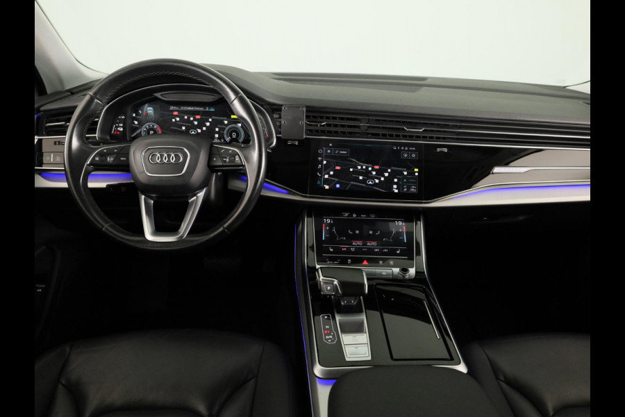 Audi Q7 55 TFSI e quattro Pro Line 367pk | Trekhaak | Parkeerkcamera | Elektrisch verstelbare voorstoelen | 21 inch Lichtmetalen velgen