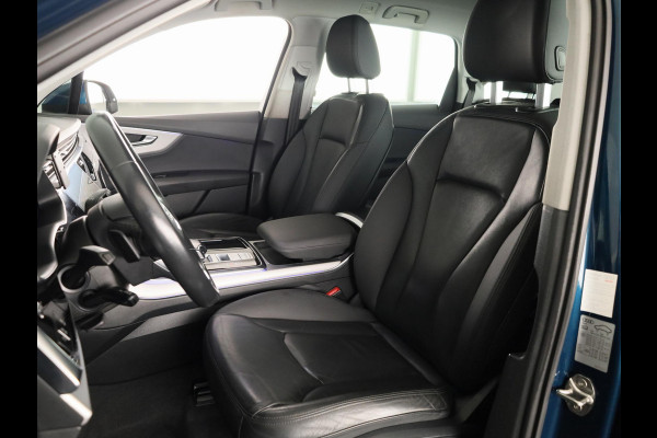 Audi Q7 55 TFSI e quattro Pro Line 367pk | Trekhaak | Parkeerkcamera | Elektrisch verstelbare voorstoelen | 21 inch Lichtmetalen velgen