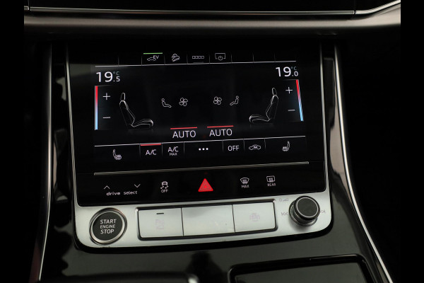 Audi Q7 55 TFSI e quattro Pro Line 367pk | Trekhaak | Parkeerkcamera | Elektrisch verstelbare voorstoelen | 21 inch Lichtmetalen velgen