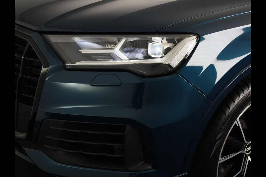 Audi Q7 55 TFSI e quattro Pro Line 367pk | Trekhaak | Parkeerkcamera | Elektrisch verstelbare voorstoelen | 21 inch Lichtmetalen velgen