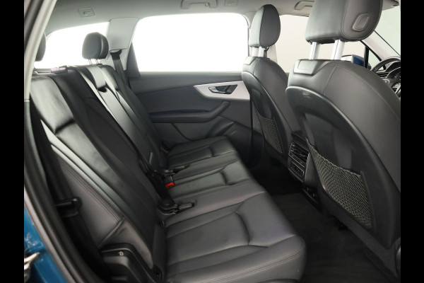 Audi Q7 55 TFSI e quattro Pro Line 367pk | Trekhaak | Parkeerkcamera | Elektrisch verstelbare voorstoelen | 21 inch Lichtmetalen velgen