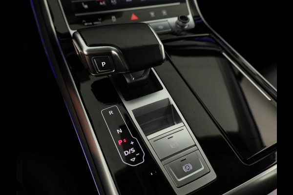 Audi Q7 55 TFSI e quattro Pro Line 367pk | Trekhaak | Parkeerkcamera | Elektrisch verstelbare voorstoelen | 21 inch Lichtmetalen velgen