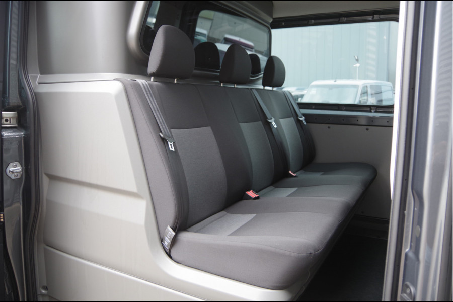 Volkswagen Crafter 2.0 TDI L3H2(L2H1) 177PK AUT. DC-6P, CAMERA, TREKHAAK, CRUISE, CARPLAY, AIRCO, PARKEERSENSOREN, DUBBELE CABINE, DUBBEL CABINE, N
