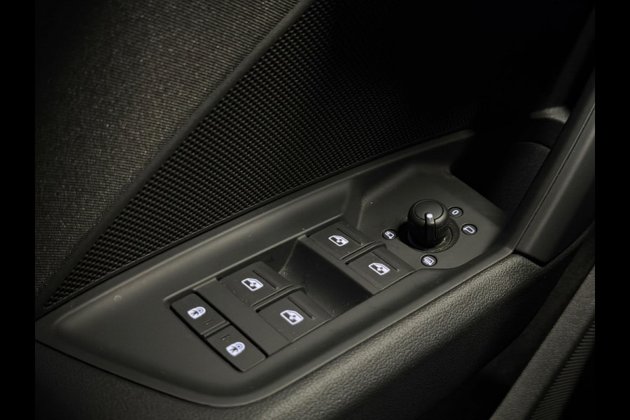 Audi A3 Sportback 35 TFSI S edition LED ACC LED CarPlay Navi