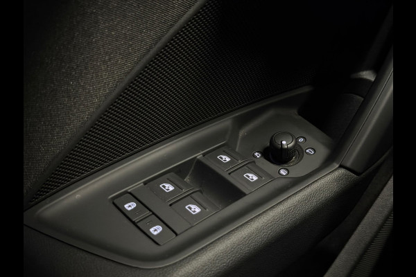 Audi A3 Sportback 35 TFSI S edition LED ACC LED CarPlay Navi