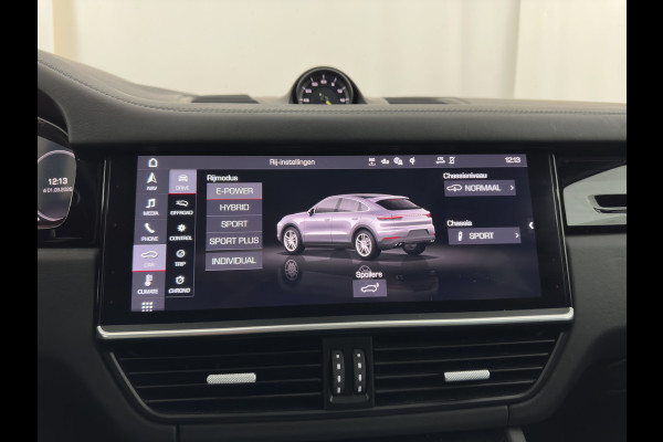 Porsche Cayenne Coupé 3.0 E-Hybrid (Plug-in) {SoH-100%} Aut. *PANO | SPORT-CHRONO | LEATHER | BOSE-AUDIO | FULL-LED | TOPVIEW | AIRSUSPENSION | DIGI-COCKPIT | HEATED-SPORTSEATS | DAB | NAVI-FULLMAP | PRIVACY-GLASS | SHIFTPADDLES | ECC | PDC | HEAD