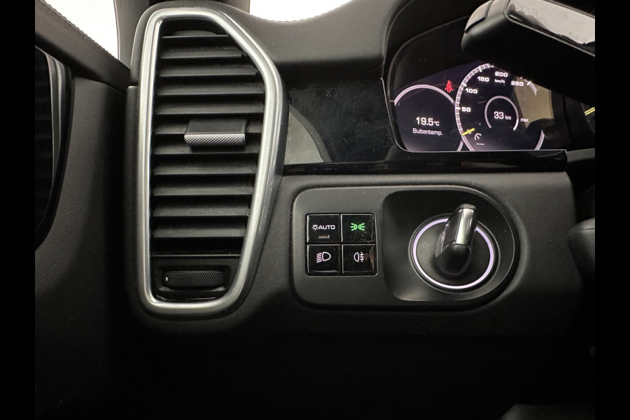 Porsche Cayenne Coupé 3.0 E-Hybrid (Plug-in) {SoH-100%} Aut. *PANO | SPORT-CHRONO | LEATHER | BOSE-AUDIO | FULL-LED | TOPVIEW | AIRSUSPENSION | DIGI-COCKPIT | HEATED-SPORTSEATS | DAB | NAVI-FULLMAP | PRIVACY-GLASS | SHIFTPADDLES | ECC | PDC | HEAD