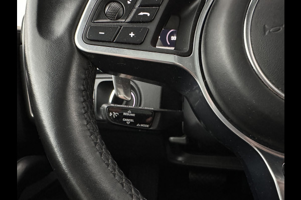 Porsche Cayenne Coupé 3.0 E-Hybrid (Plug-in) {SoH-100%} Aut. *PANO | SPORT-CHRONO | LEATHER | BOSE-AUDIO | FULL-LED | TOPVIEW | AIRSUSPENSION | DIGI-COCKPIT | HEATED-SPORTSEATS | DAB | NAVI-FULLMAP | PRIVACY-GLASS | SHIFTPADDLES | ECC | PDC | HEAD