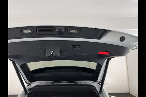 Porsche Cayenne Coupé 3.0 E-Hybrid (Plug-in) {SoH-100%} Aut. *PANO | SPORT-CHRONO | LEATHER | BOSE-AUDIO | FULL-LED | TOPVIEW | AIRSUSPENSION | DIGI-COCKPIT | HEATED-SPORTSEATS | DAB | NAVI-FULLMAP | PRIVACY-GLASS | SHIFTPADDLES | ECC | PDC | HEAD