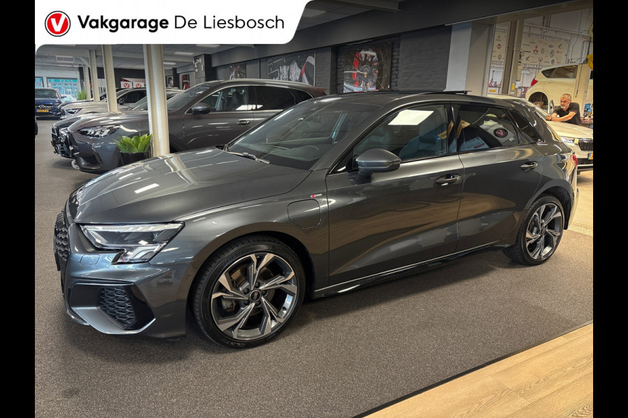 Audi A3 Sportback 40 TFSI e Advanced edition S-line / B&O / camera / sfeer verlichting