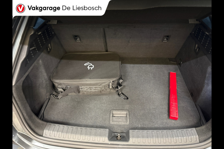 Audi A3 Sportback 40 TFSI e Advanced edition S-line / B&O / camera / sfeer verlichting
