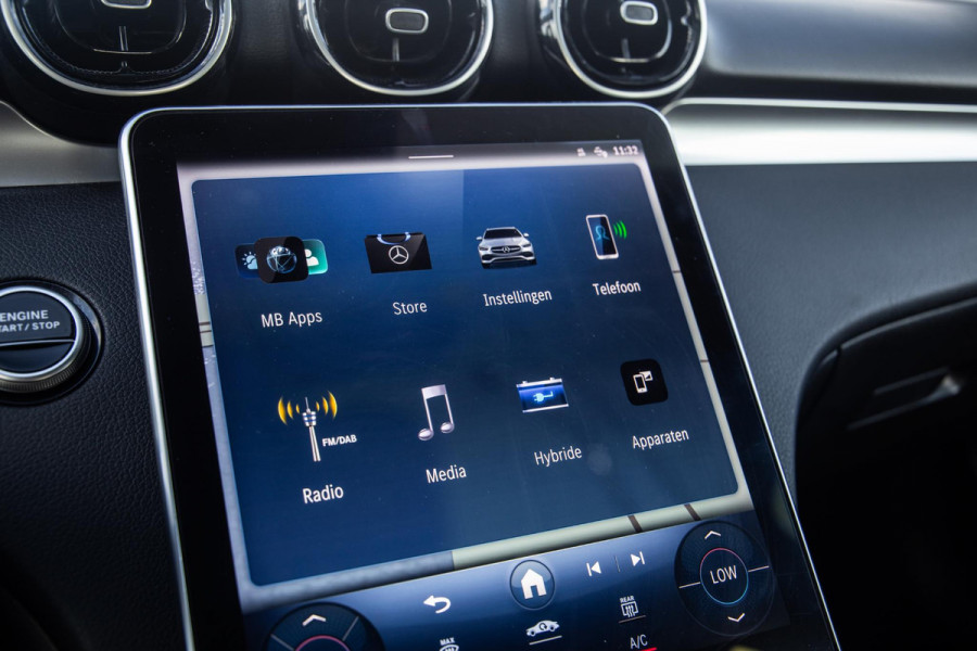 Mercedes-Benz C-Klasse Break C300e Business Line (PHEV) CARPLAY / CAMERA / LEER / PERFECT ONDERHOUDEN