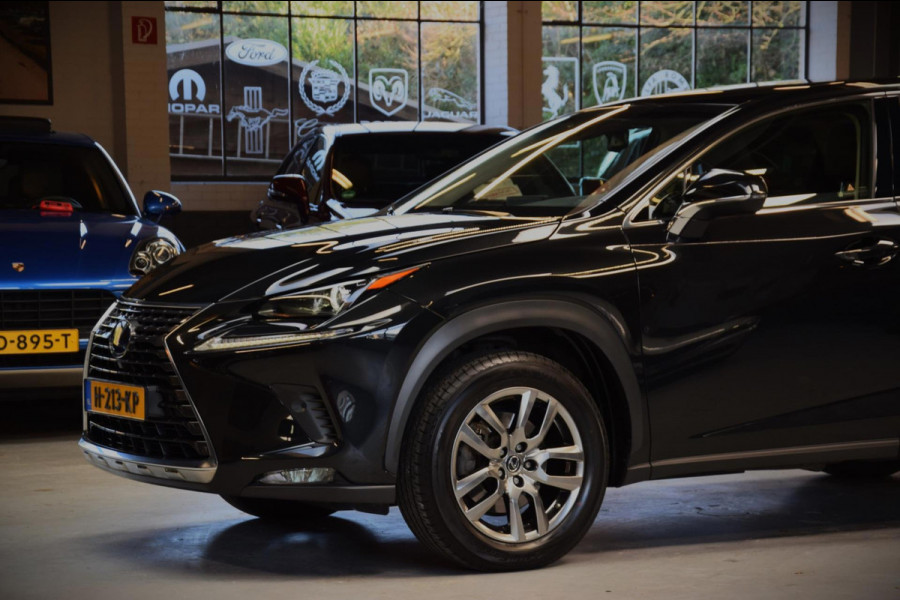 Lexus NX 300h AWD Business Line|Navi|Panoramadak|Leder|
