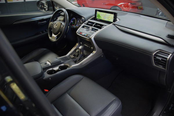 Lexus NX 300h AWD Business Line|Navi|Panoramadak|Leder|