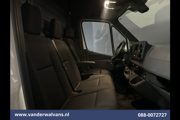 Mercedes-Benz Sprinter 315 CDI 150pk L3H2 Euro6 Airco | Camera | Apple Carplay | Chauffeursstoel Android Auto, Parkeersensoren, 270 Graden Achterdeuren, Bijrijdersbank