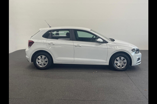 Volkswagen Polo 1.0 MPI Trendline Navigatie Airco Bluetooth auto