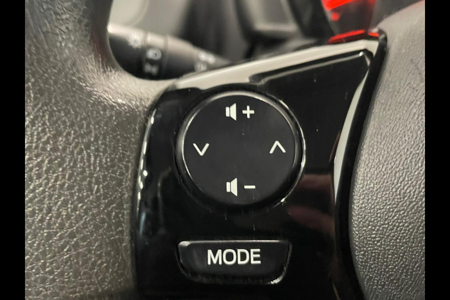 Citroën C1 1.0 VTi Feel | Airco | Navigatie | Apple Carplay/Android Auto | Achteruitrij camera | Leder | MF stuurwiel