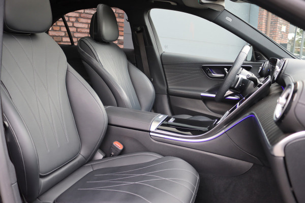Mercedes-Benz C-Klasse 400 e 4MATIC AMG Line | Distronic+ | Panoramadak | Nappa Leder | Burmester | Memory | Digital Light | HUD | Verwarmd Stuurwiel | Keyless Go | Surround Camera |