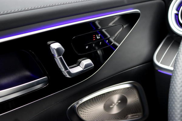 Mercedes-Benz C-Klasse 400 e 4MATIC AMG Line | Distronic+ | Panoramadak | Nappa Leder | Burmester | Memory | Digital Light | HUD | Verwarmd Stuurwiel | Keyless Go | Surround Camera |