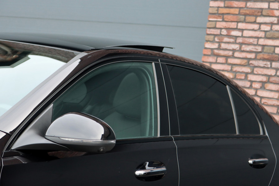 Mercedes-Benz C-Klasse 400 e 4MATIC AMG Line | Distronic+ | Panoramadak | Nappa Leder | Burmester | Memory | Digital Light | HUD | Verwarmd Stuurwiel | Keyless Go | Surround Camera |