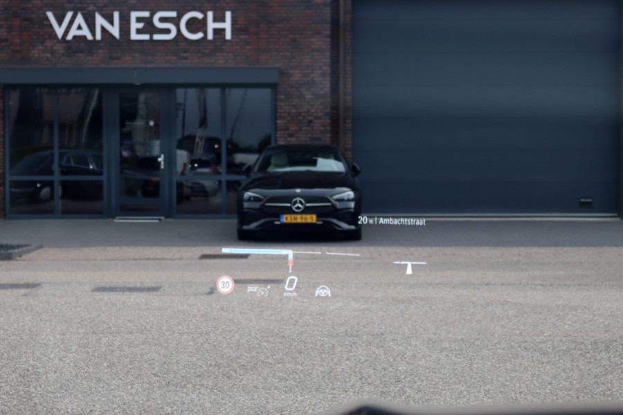 Mercedes-Benz C-Klasse 400 e 4MATIC AMG Line | Distronic+ | Panoramadak | Nappa Leder | Burmester | Memory | Digital Light | HUD | Verwarmd Stuurwiel | Keyless Go | Surround Camera |
