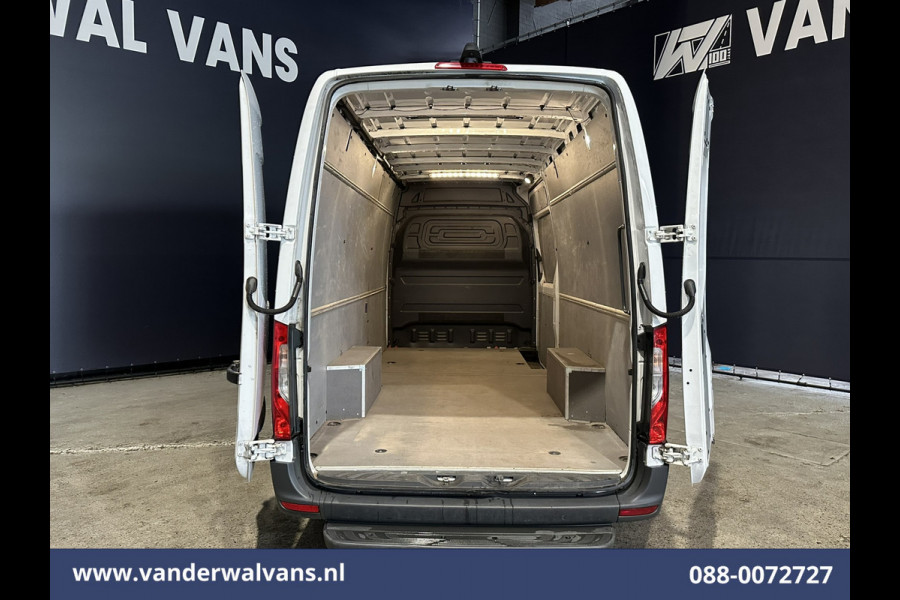 Mercedes-Benz Sprinter 315 CDI 150pk L3H2 Euro6 Airco | Camera | Apple Carplay | Chauffeursstoel Cruisecontrol, Android Auto, Stoelverwarming, 270 Graden Achterdeuren, Bijrijdersbank