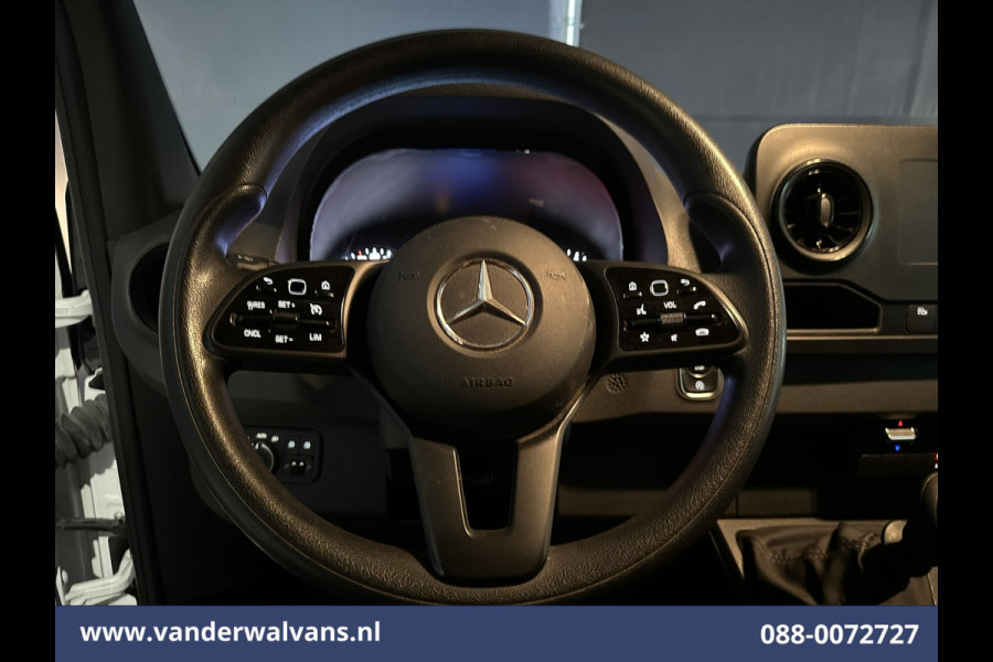Mercedes-Benz Sprinter 315 CDI 150pk L3H2 Euro6 Airco | Camera | Apple Carplay | Chauffeursstoel Cruisecontrol, Android Auto, Stoelverwarming, 270 Graden Achterdeuren, Bijrijdersbank