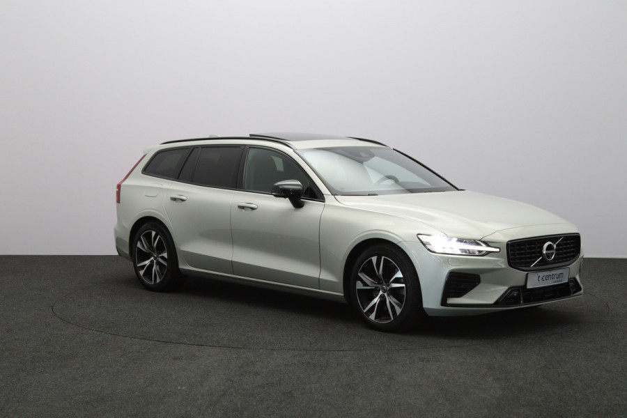 Volvo V60 2.0 T6 350 PK Recharge AWD R-Design PHEV, Panoramadak, 360 Camera, Memory