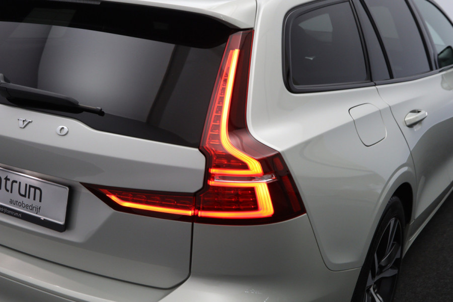Volvo V60 2.0 T6 350 PK Recharge AWD R-Design PHEV, Panoramadak, 360 Camera, Memory