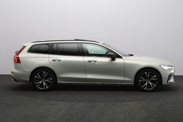 Volvo V60 2.0 T6 350 PK Recharge AWD R-Design PHEV, Panoramadak, 360 Camera, Memory