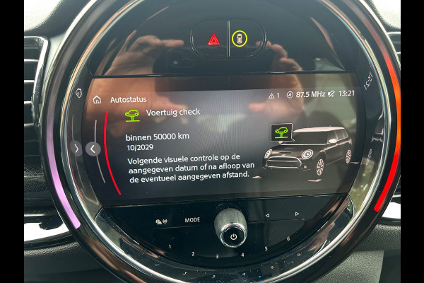 MINI Clubman 1.5 Cooper Business Edition LED Sport Stoelen Camera 1e EIG Nederlandse Auto