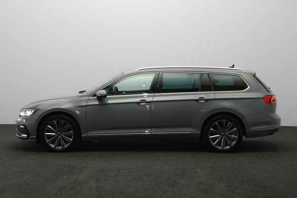 Volkswagen Passat Variant 1.4 TSI 218 PK PHEV GTE Business, Winterpakket, Memory, Trekhaak