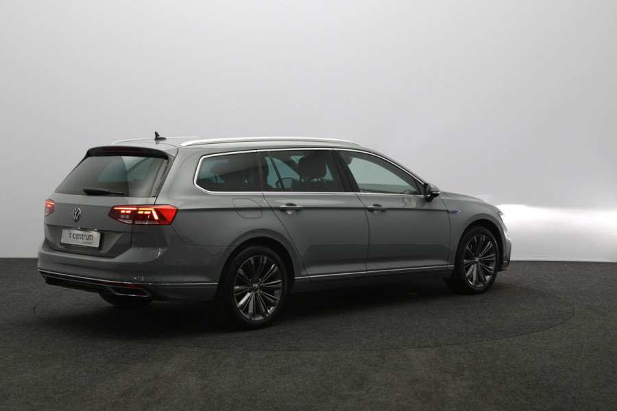 Volkswagen Passat Variant 1.4 TSI 218 PK PHEV GTE Business, Winterpakket, Memory, Trekhaak