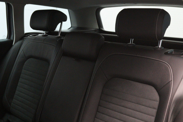 Volkswagen Passat Variant 1.4 TSI 218 PK PHEV GTE Business, Winterpakket, Memory, Trekhaak