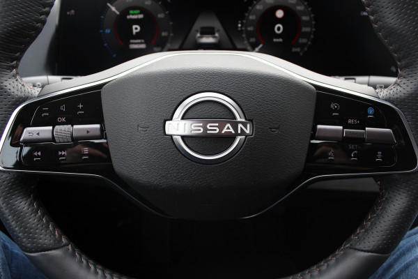 Nissan ARIYA Advance 66 kWh / SoH 97,4% / Trekhaak / 360Camera / Keyless / Sfeerverlichting / 19'' / CarPlay / Stoel+Stuurverwarming / Dodehoek / DAB / ACC