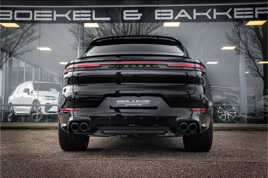 Porsche Cayenne Coupé 3.0 E-Hybrid ** Sport Design ** Luchtvering ** 18-weg ** HUD ** BOSE ** Sportuitlaat ** Sport Chrono ** Matrix ** Achterasbesturing ** Panodak