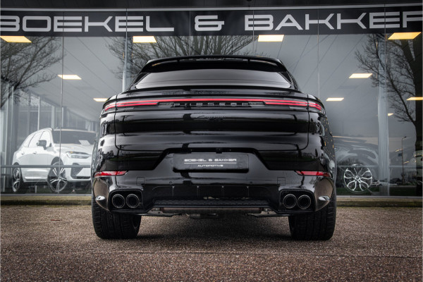 Porsche Cayenne Coupé 3.0 E-Hybrid ** Sport Design ** Luchtvering ** 18-weg ** HUD ** BOSE ** Sportuitlaat ** Sport Chrono ** Matrix ** Achterasbesturing ** Panodak
