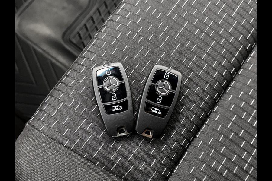 Mercedes-Benz Sprinter 317 CDI L3H2 Navigatie Elektrische schuifdeur Adaptieve cruise control LED Achteruitrijcamera Betimmering