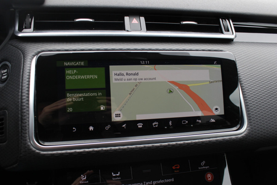 Land Rover Range Rover Velar 2.0 P300 Turbo AWD R-Dynamic SE / Trekhaak / Panoramadak / 360Camera / Luxe Leder / Meridian / 22'' / Matrix LED / Keyless / Stoel+Stuurverwarming / Dodehoek / DAB / Cruise Control