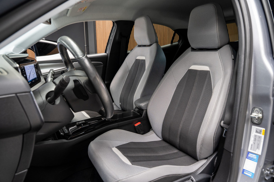 Opel Mokka 1.2 Turbo Leer Navi PDC Camera Climate Carplay Cruise LM velgen Nieuw! BTW auto!