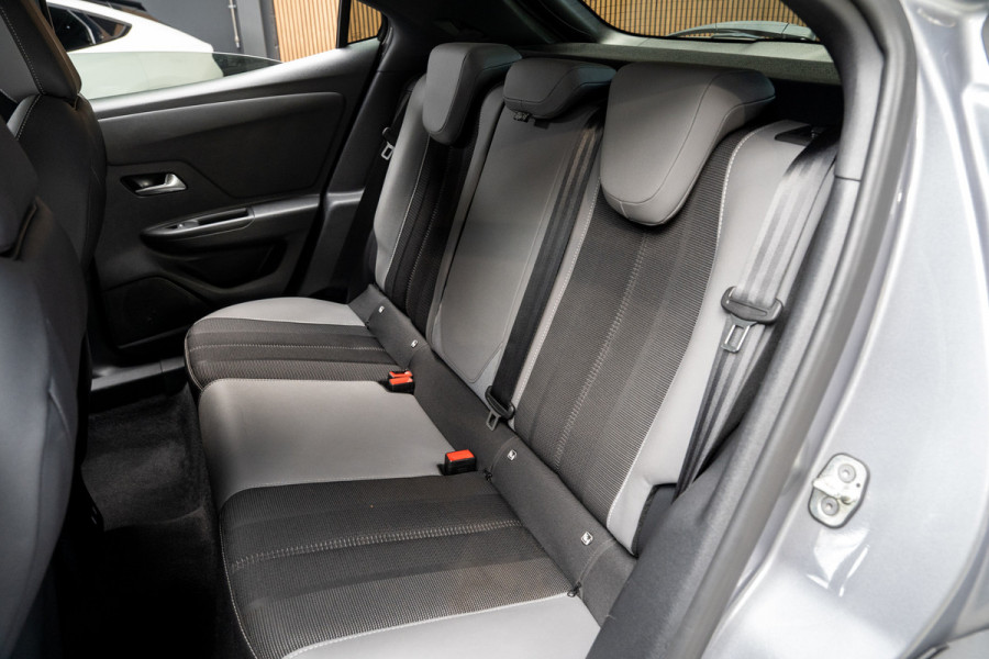 Opel Mokka 1.2 Turbo Leer Navi PDC Camera Climate Carplay Cruise LM velgen Nieuw! BTW auto!