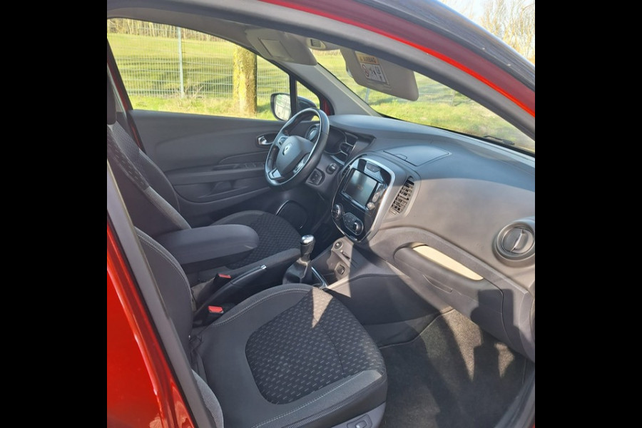 Renault Captur 0.9 TCe Bose
