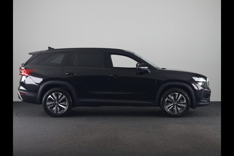 Škoda Kodiaq Business Edition m-HEV 1.5 TSI 150pk 7 versn. DSG | Trekhaak | Comfort Pakket | Dynamic Chassis Control | Winter Pakket | Parkeer pakket | 18 inch lichtmetalen velgen | Ligh & View