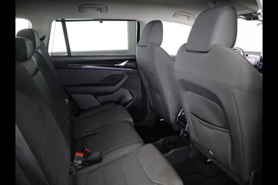 Škoda Kodiaq Business Edition m-HEV 1.5 TSI 150pk 7 versn. DSG | Trekhaak | Comfort Pakket | Dynamic Chassis Control | Winter Pakket | Parkeer pakket | 18 inch lichtmetalen velgen | Ligh & View