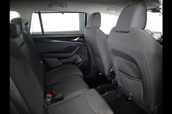 Škoda Kodiaq Business Edition m-HEV 1.5 TSI 150pk 7 versn. DSG | Trekhaak | Comfort Pakket | Dynamic Chassis Control | Winter Pakket | Parkeer pakket | 18 inch lichtmetalen velgen | Ligh & View